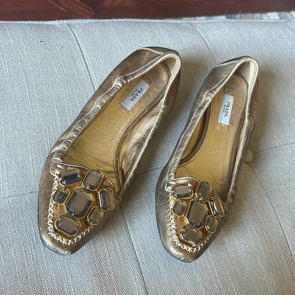 Prada Gold Jewel Embellished Leather Ballet Flats Size 35.5 - Picture 2 of 8